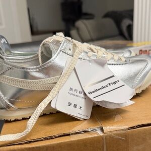 Onitsuka Tiger by Asics Silver Women's Shoes